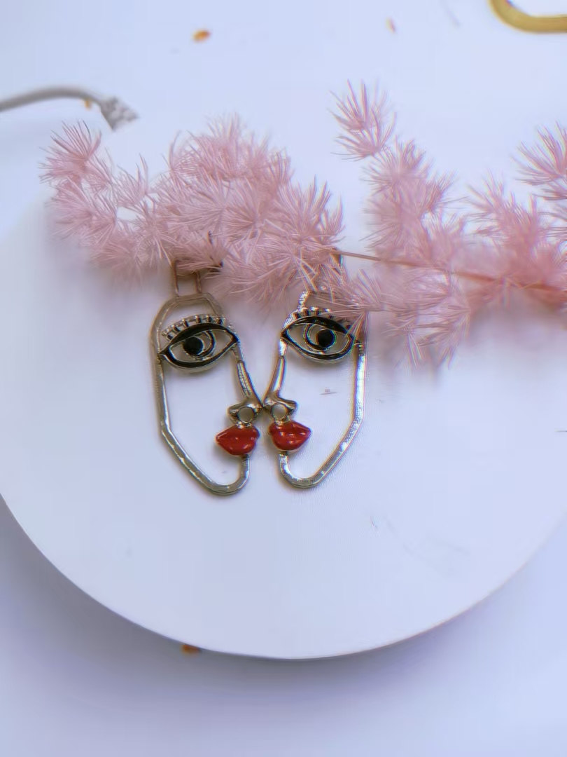 Y2K Eye & Heart Safety Pin Earrings