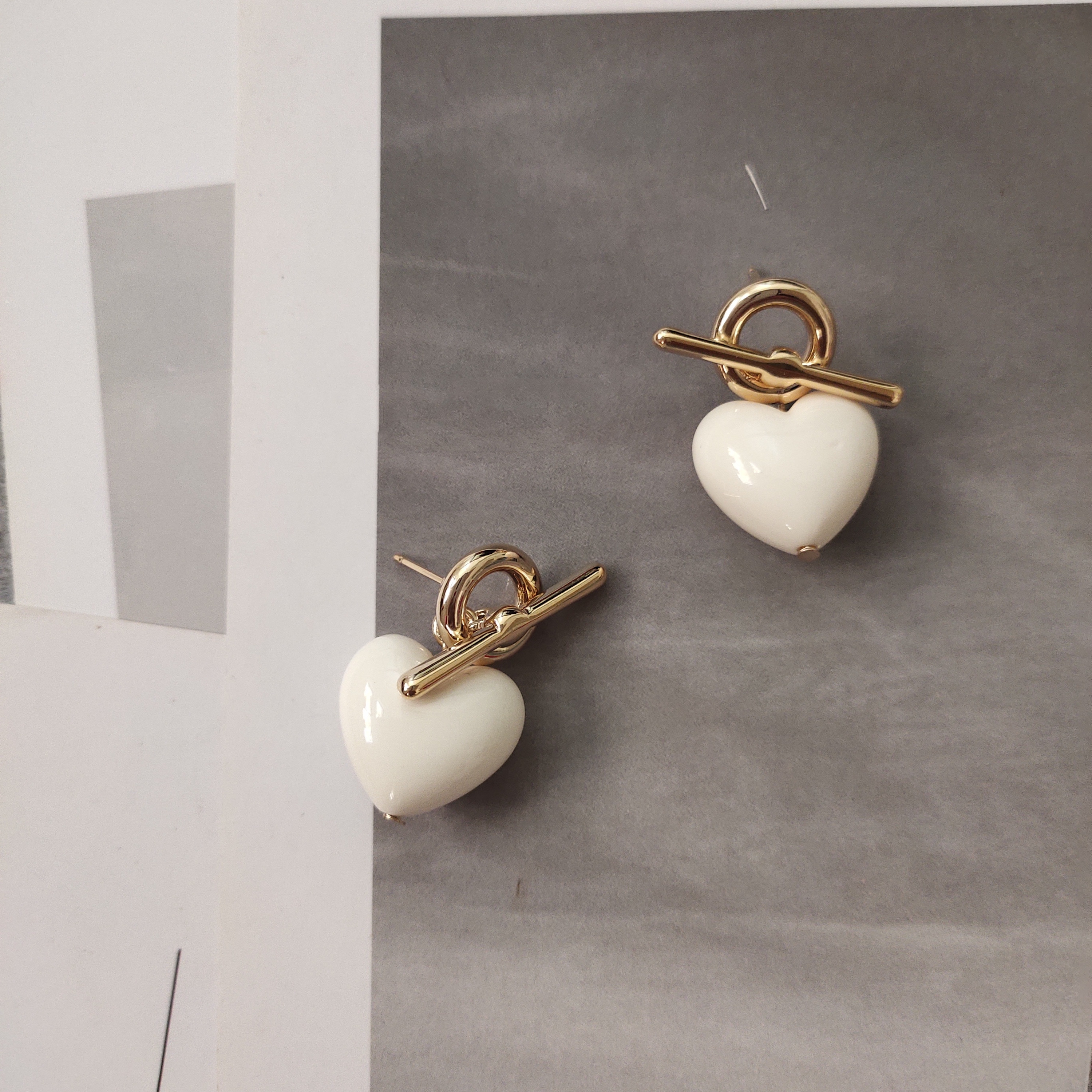 Ladies Fashion Sweet Temperament Stud Earrings