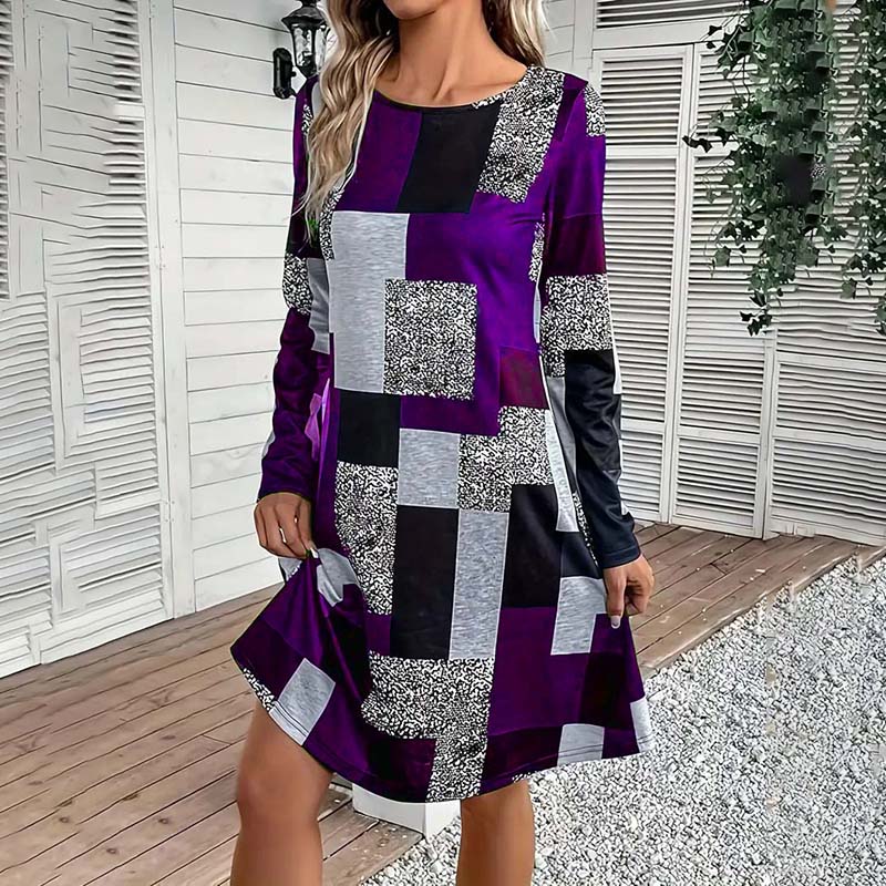 Women's Round Neck Long Sleeve Dress - Picture 14 of 14