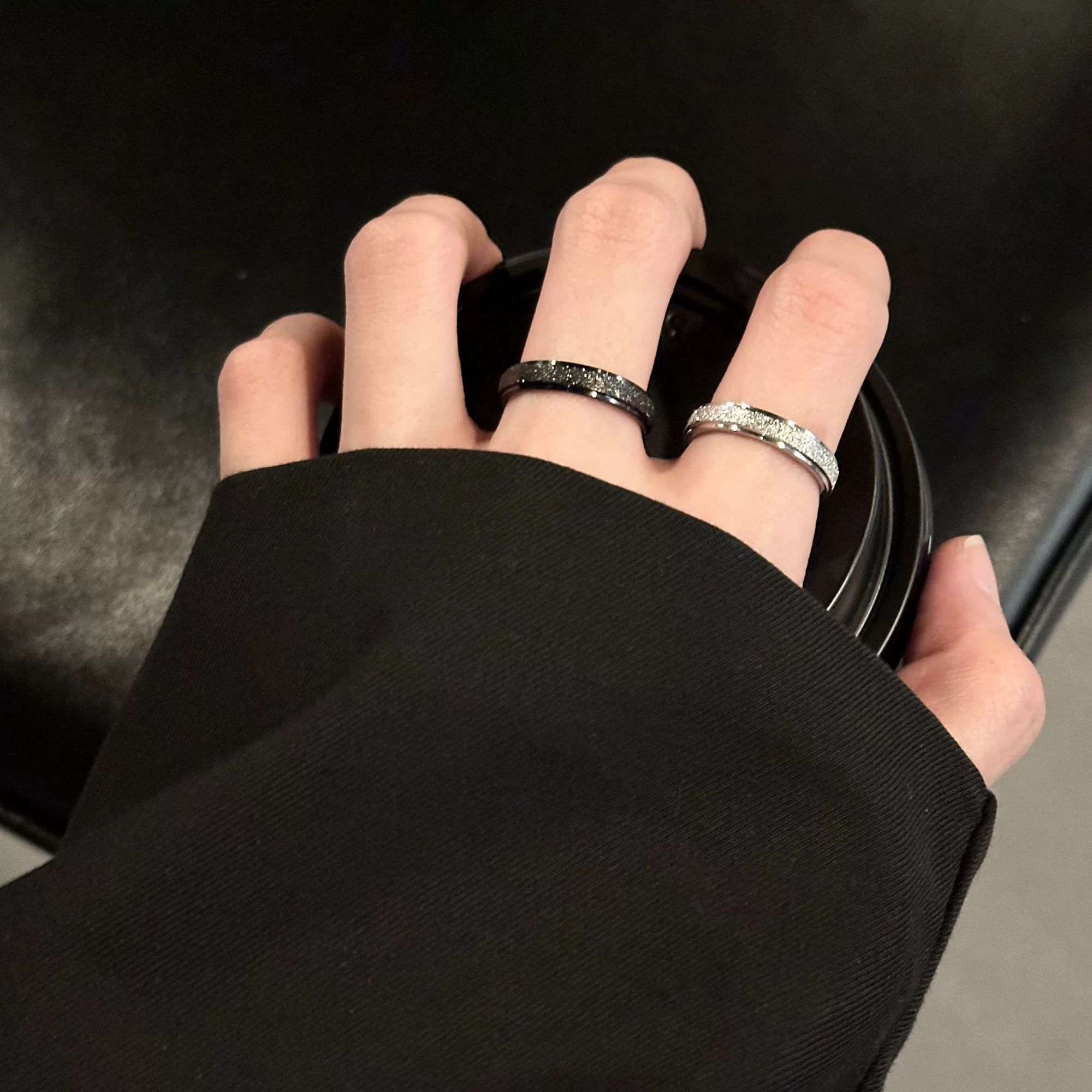 Minimalist Frosted Plain Band Rings For Couples, Niche High End Trendy Versatile Index... thumbnail 1