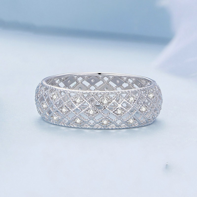 Title 4, S925 Silber Ring mit zartem Mesh-Design, breite...