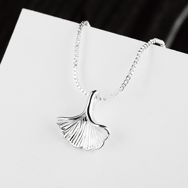 Korean Creative Ginkgo Leaf Short Metal Pendant