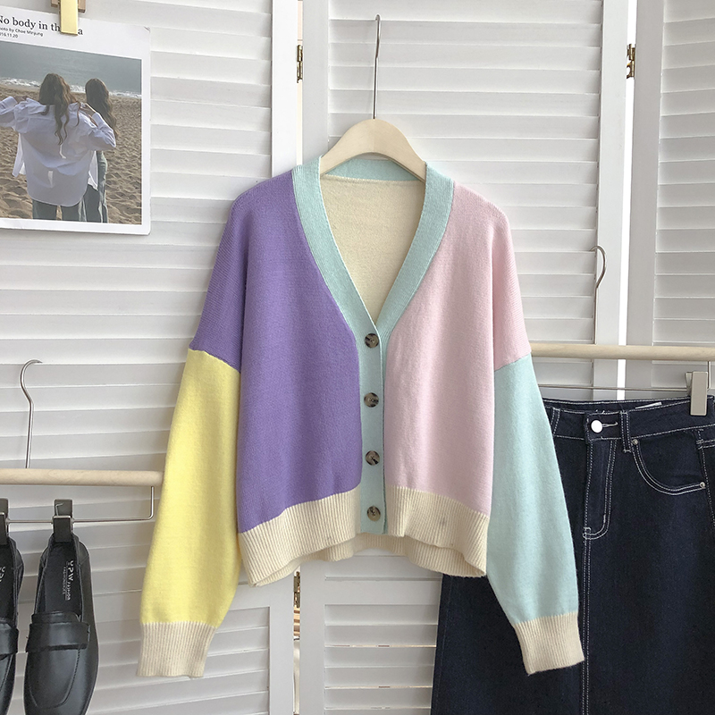 Color-blocking Bat Long-sleeved V-neck Single-breasted Sweater Women's Clothing