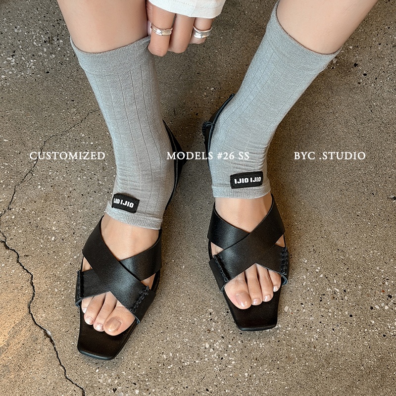 Full-grain leather flat sandals square toe side cutout — Sarah Express