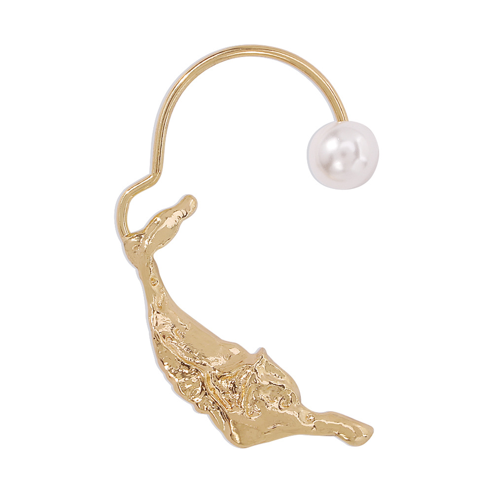 Simple Personality Cold Wind Ear Hook