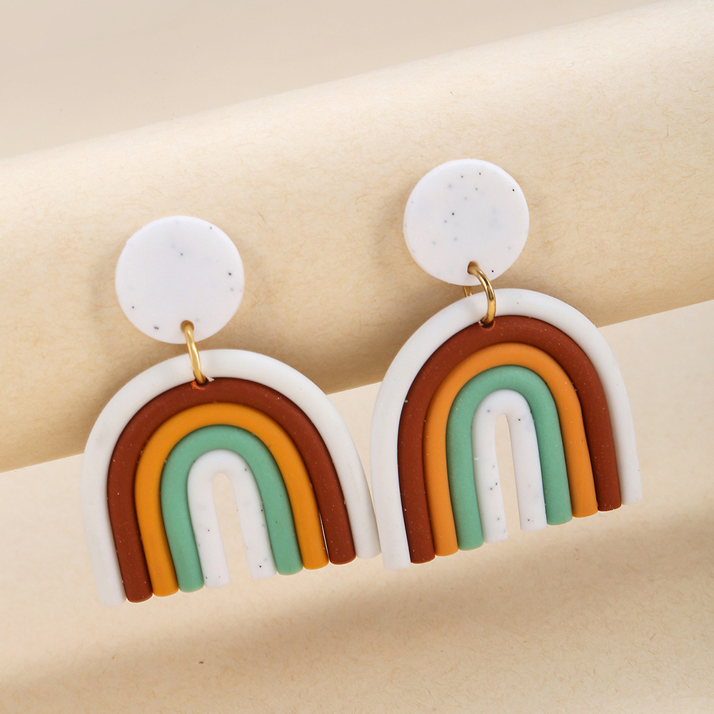 Wave Women's Simia Polymer Clay U-Shaped Earrings
