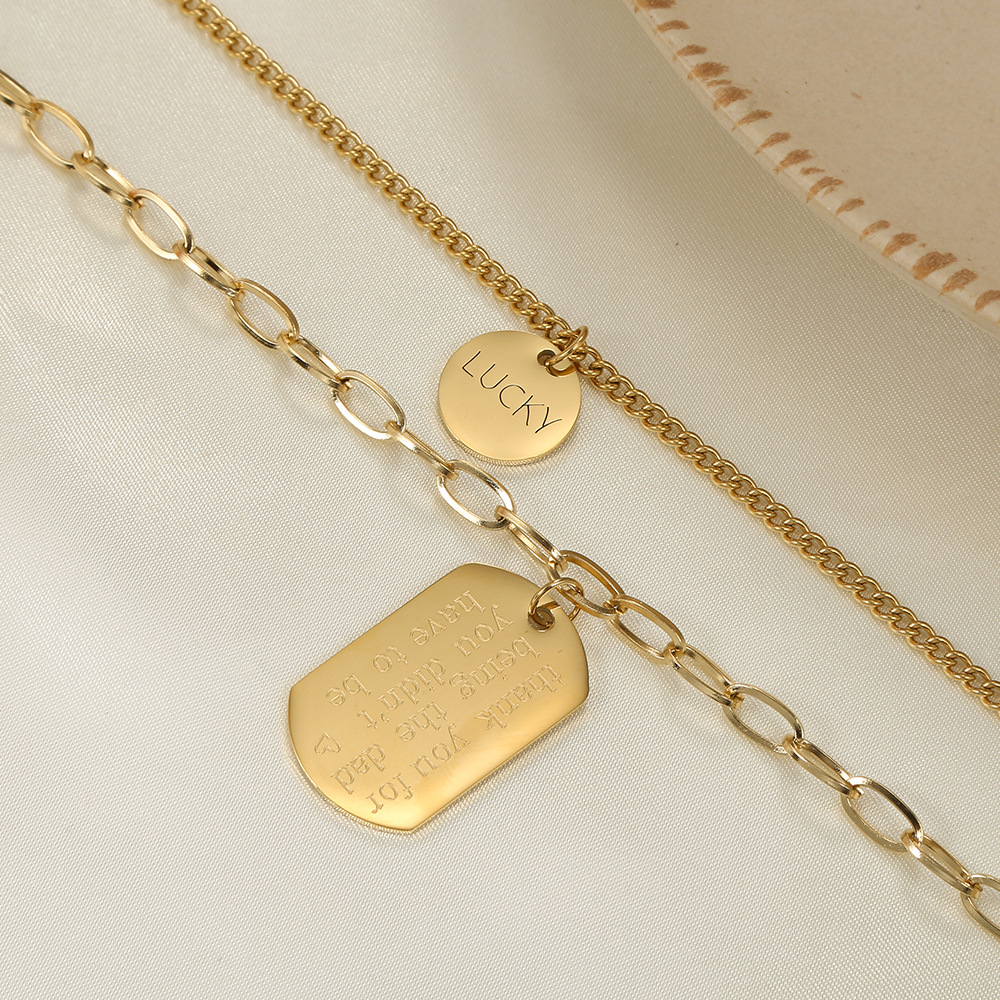 Double Laminated Clavicle Chain With A Niche Design