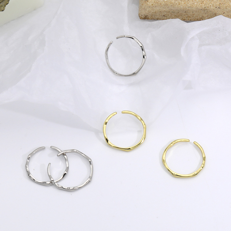 Ladies Irregular Glossy Gold-plated Ring