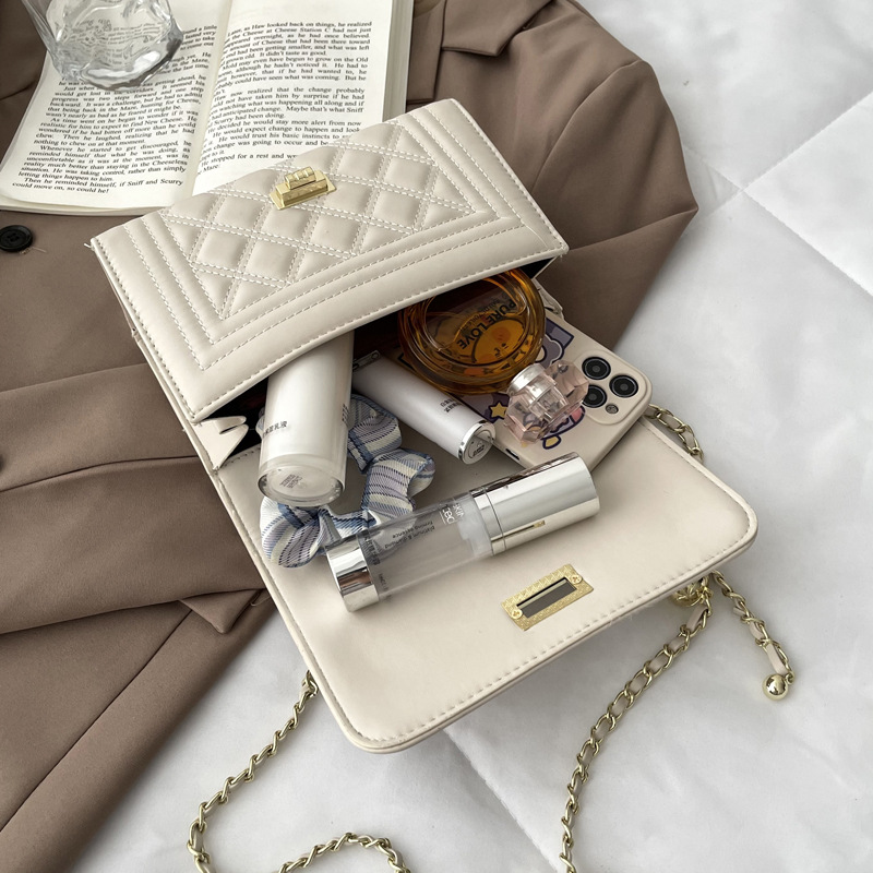  New Fashion Korean Women Bag Western Style Chain
