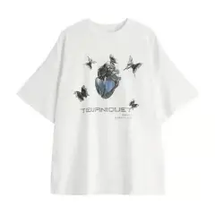 In Summer The Little One Wears A Loose Fitting Jacket - White - View 1