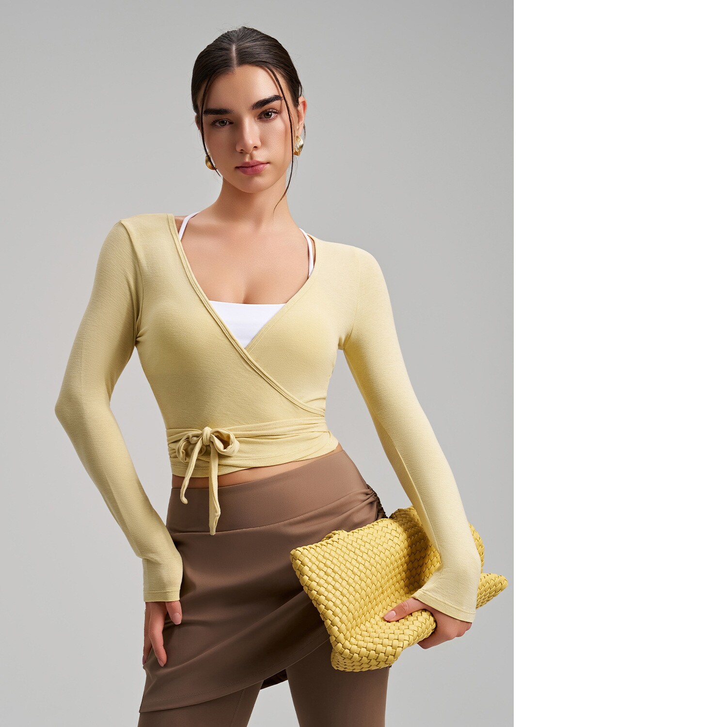 Stylish One-Piece Long-Sleeve Yoga Top With Tie Strap, High-End Outdoor Activewear With Four-Way Stretch For Sports, Dance And Fitness 8
