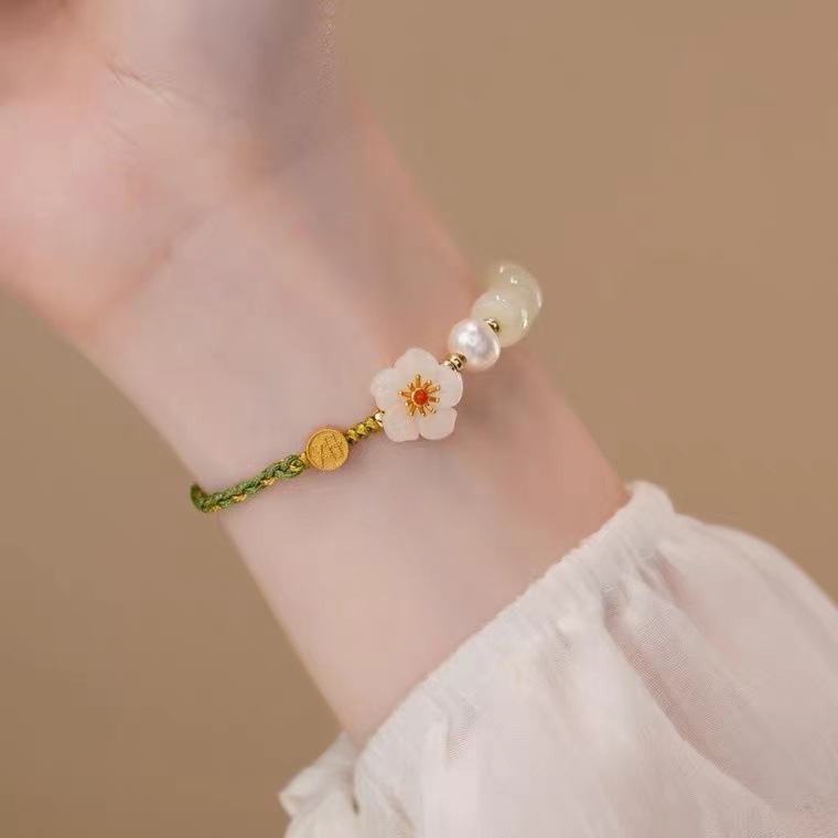 Title 2, Versatile Flower Tassel Blessing Bracelet