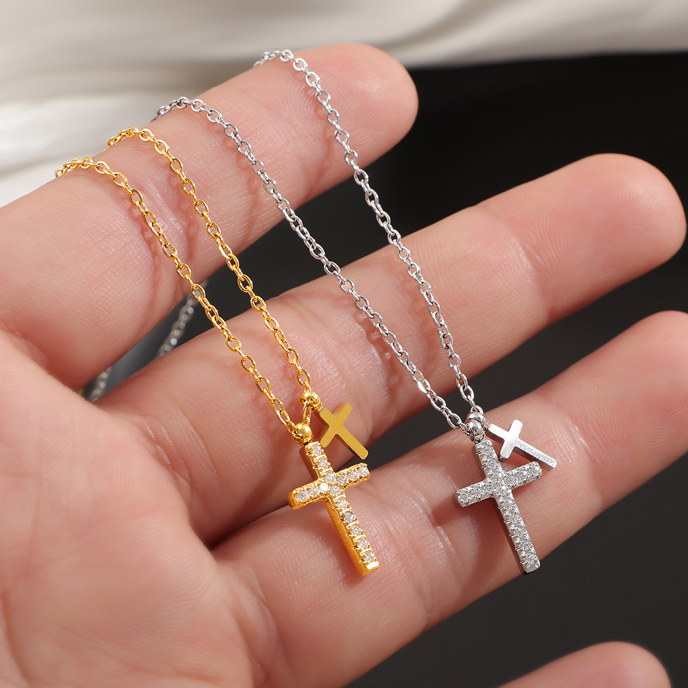 New European And American Light Luxury Cross Diamond Necklace