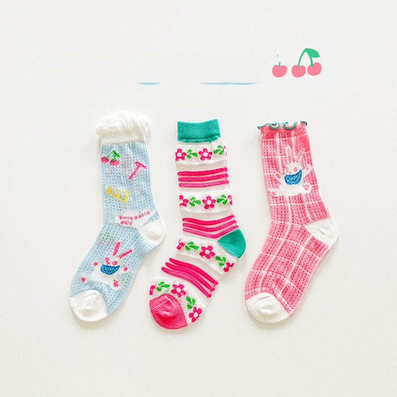 Title 5, Illustration Wind Cass Chaussettes Coton