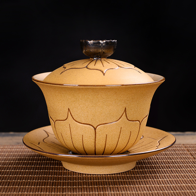 Gaiwanyellow pottery