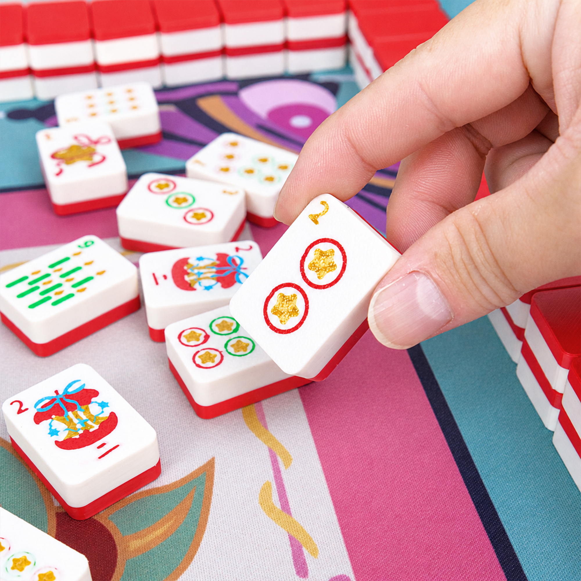 Mini Christmas Mahjong Set, Portable Travel Mahjong Tiles With Christmas Holiday Pattern, Family Table Game With Storage Box, Novelty Christmas Gift