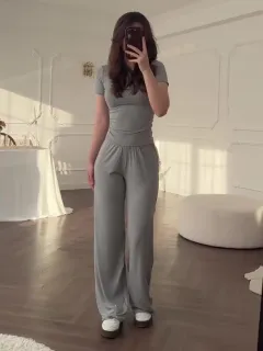 Casual Grey Short-sleeved Top & Wide-leg Pants Suit - Grey - View 1