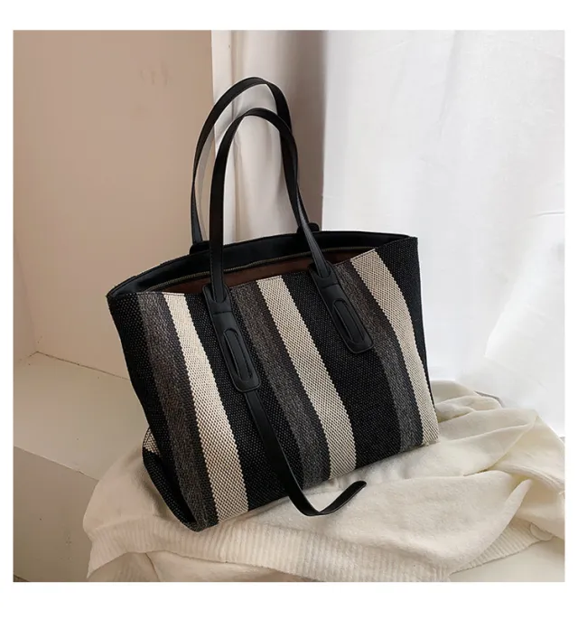 New Trendy Fashion Simple Large capacity Tote Bag Black - Shop at LoveMi