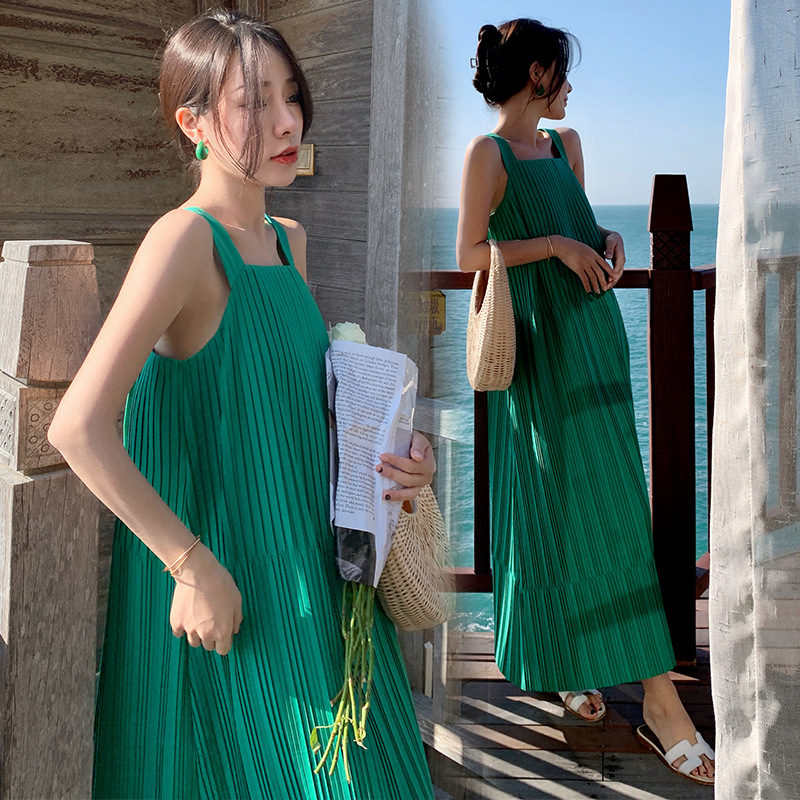 Elegant Sleeveless Accordion Pleated Camisole Dress