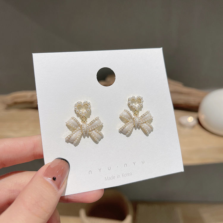 Silver Needle Pearl Bow Earrings Fashion And Simple