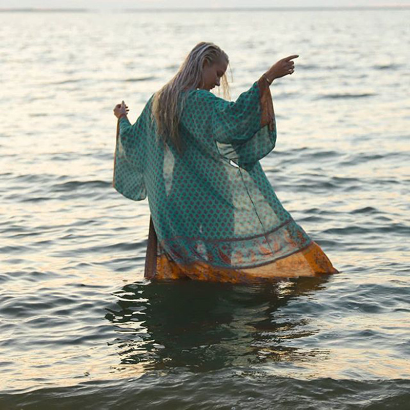 Title 3, Beach Skirt Women