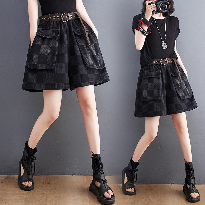 Women's Casual Large Pocket Summer Denim Shorts Without Belt