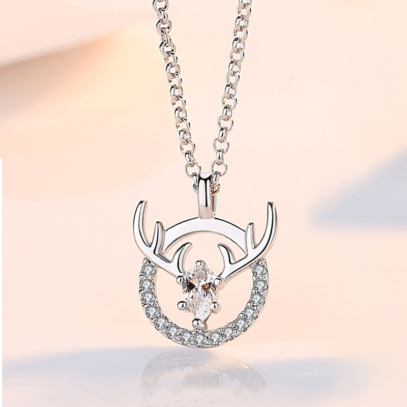 Fashion Ins Elk Horn Pendant Clavicle Chain