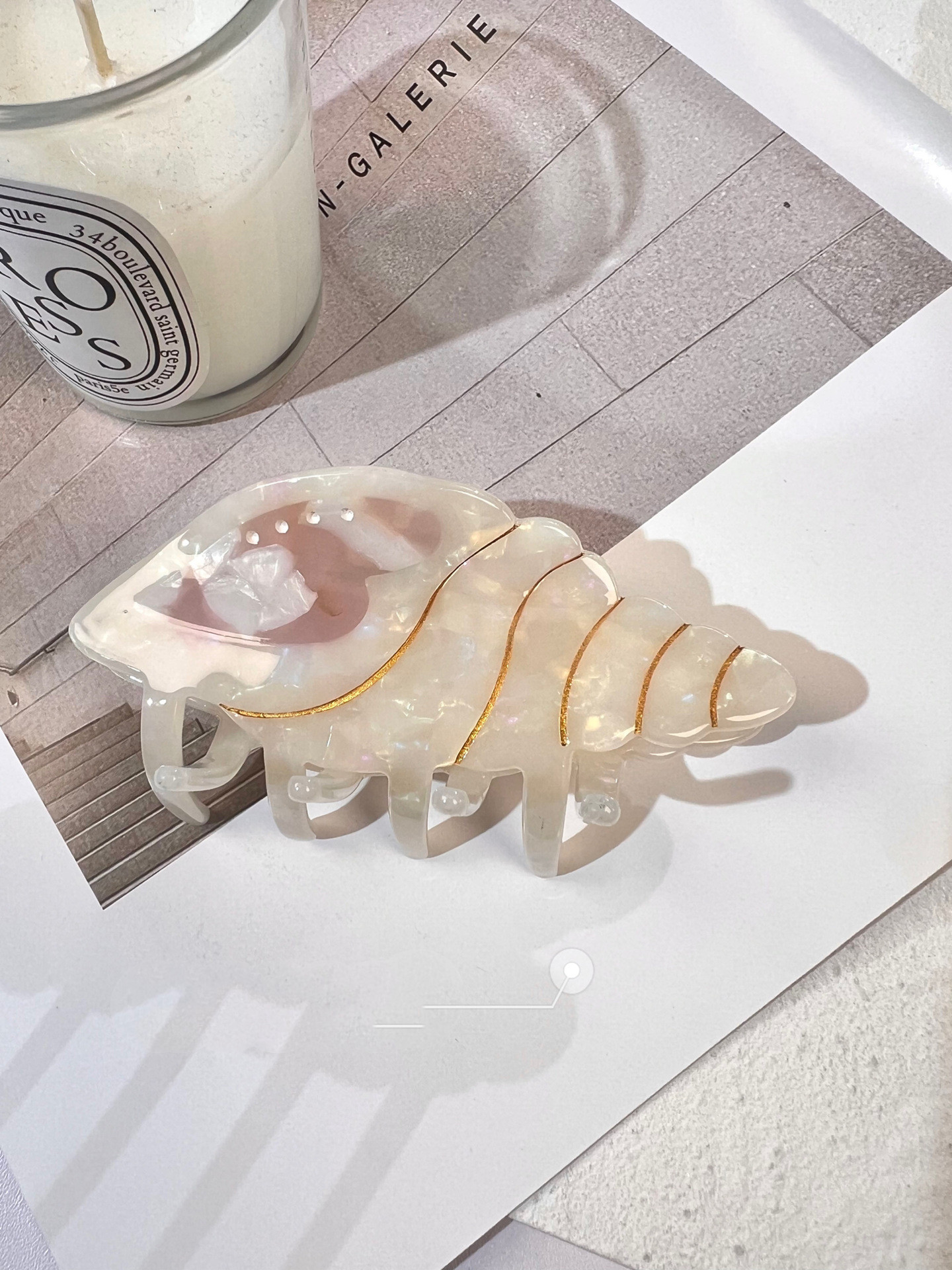 Beach Series Acetate Side Clip Starfish Conch