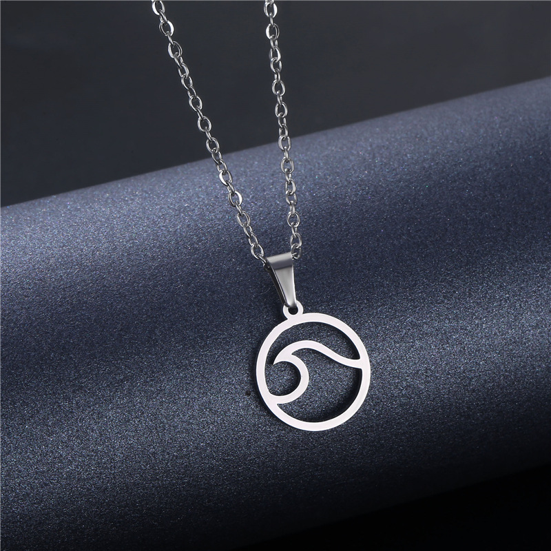Personality Street Fashion Brand Necklace Hollow