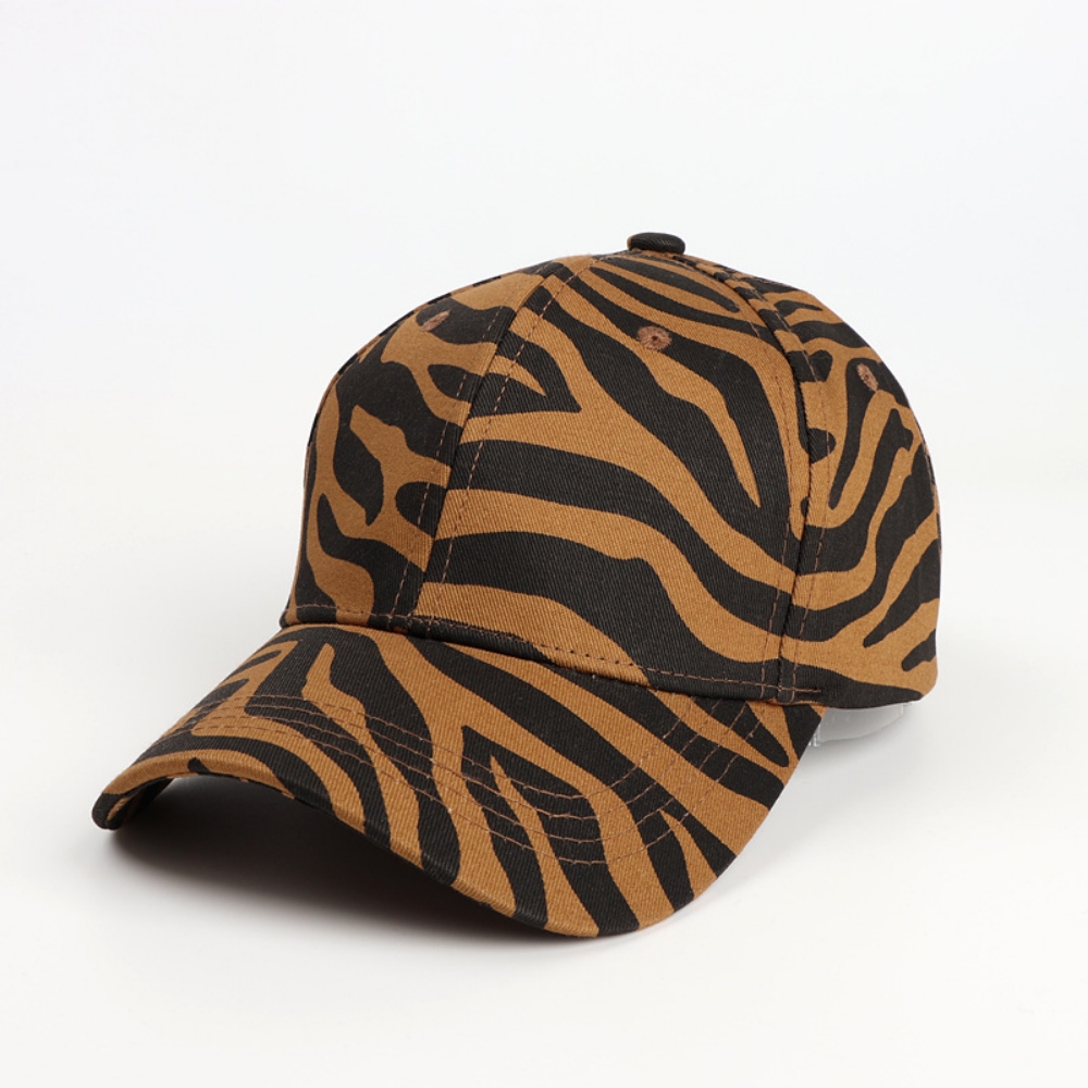The Zebra-striped Printed Adjustable Fashion And Versatile Style Bowler Hat Is Suitable For Outdoor Shopping And Outings.