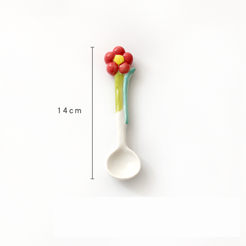 Red flower spoon