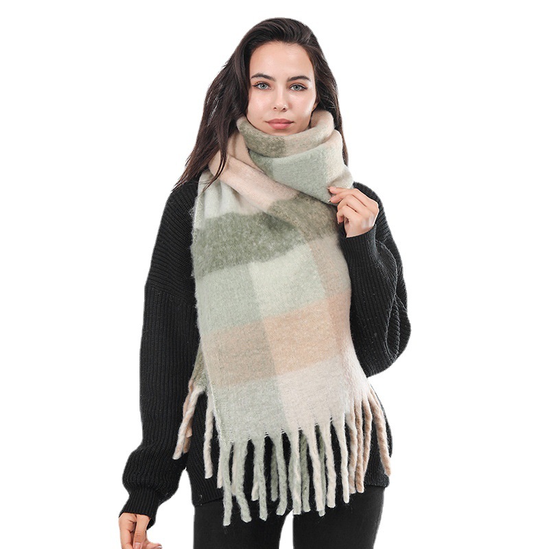 Female Fringe Thickening Warm Plaid Scarf