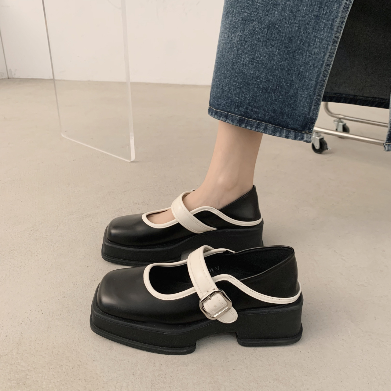 Thick-soled British Style Small Leather Shoes French Square Toe Mary Jane