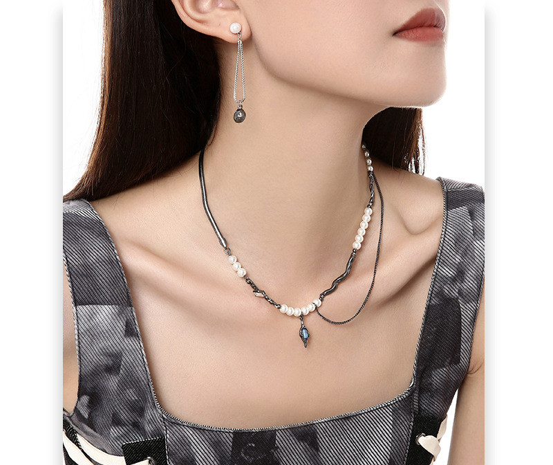 Title 4, Elegante High Sense Stitching Snake Bones Chain...