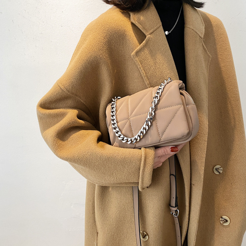  New Korean Casual Chain Portable Messenger Bag