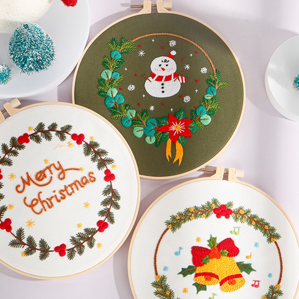 Christmas Day Gift Snowman Wreath Embroidery Material Package — image 1