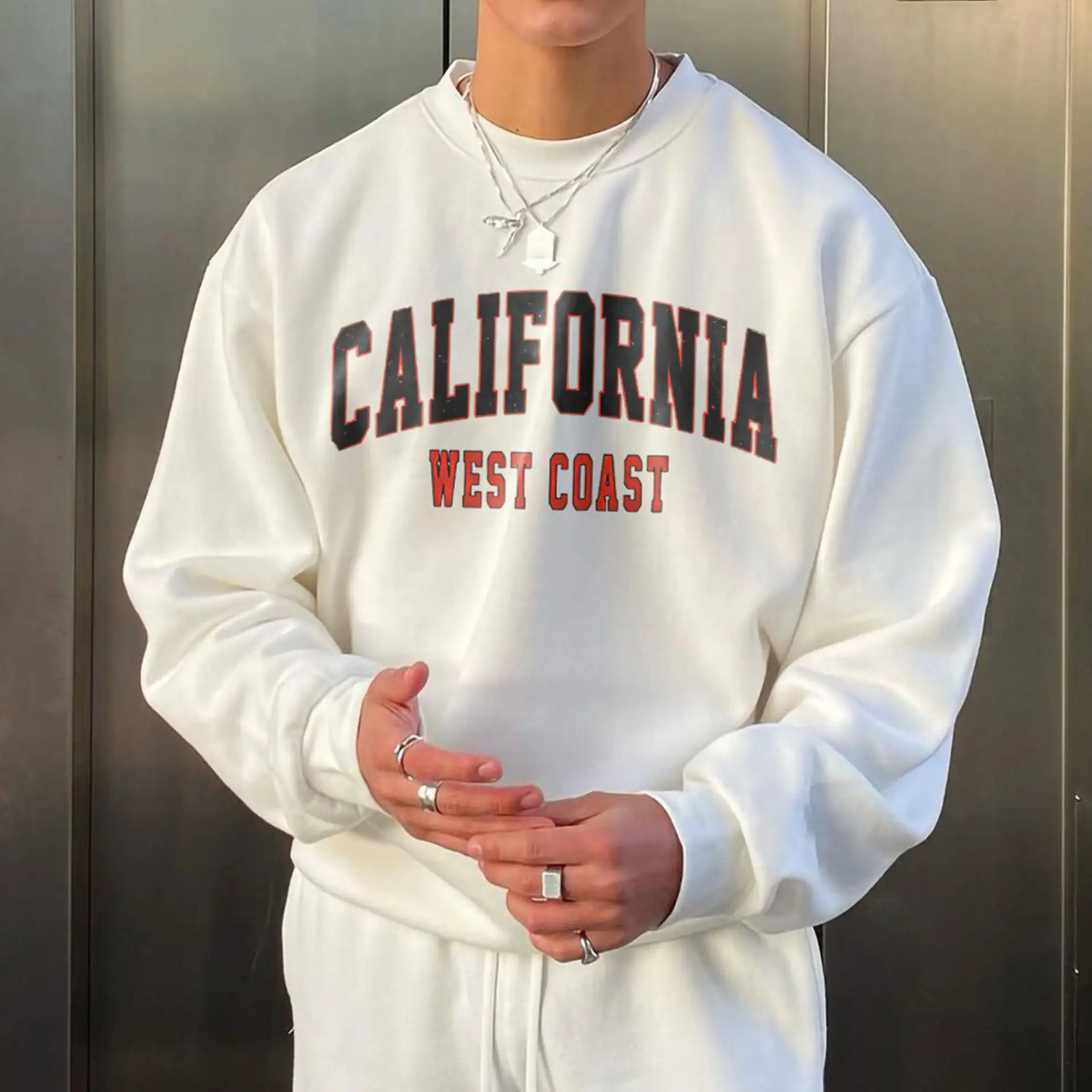 Men's Letter Printed Long Sleeved Sweater