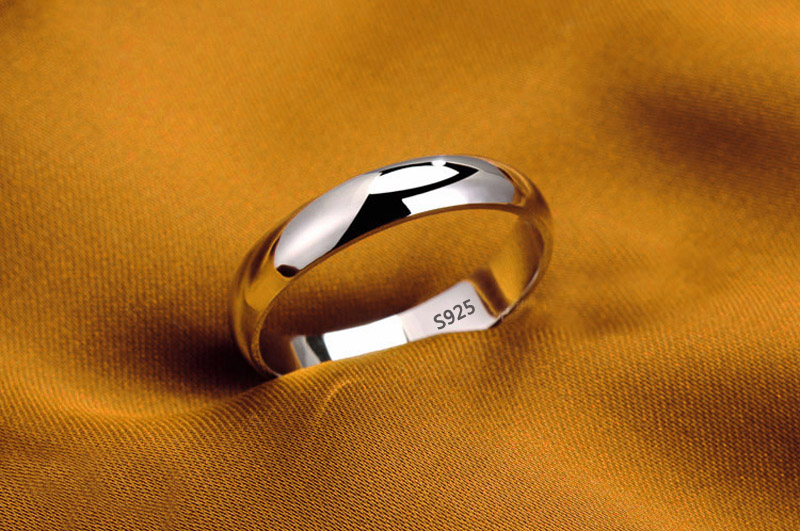 Title 2, 3mm Silver Ring Engraving Couple Glossi