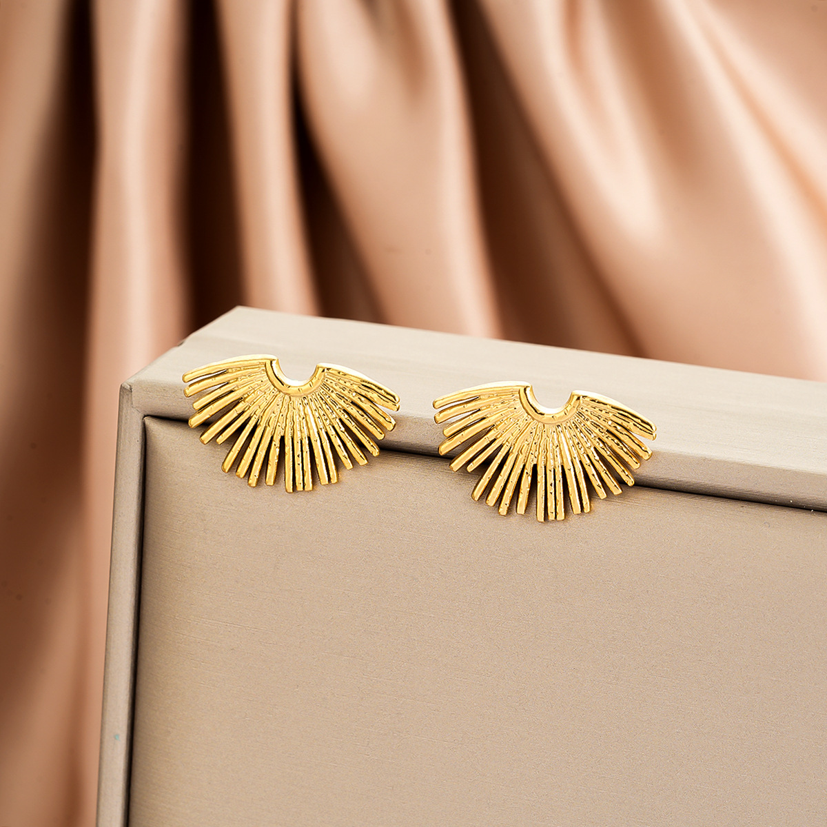 Style 8-1 Pair preview