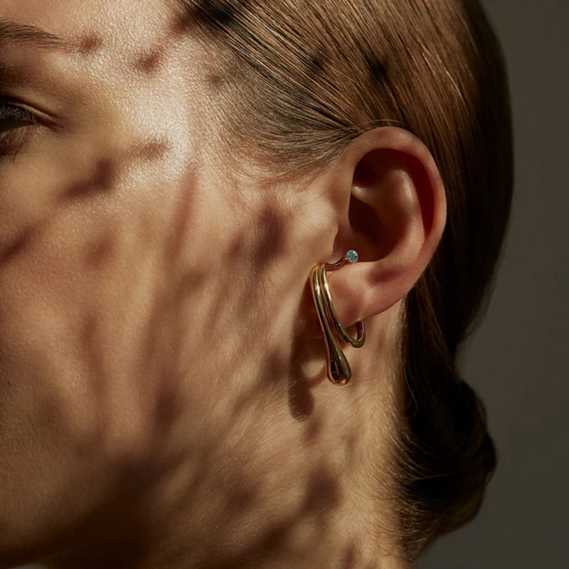 French Retro Romantic Ear Bone Clip