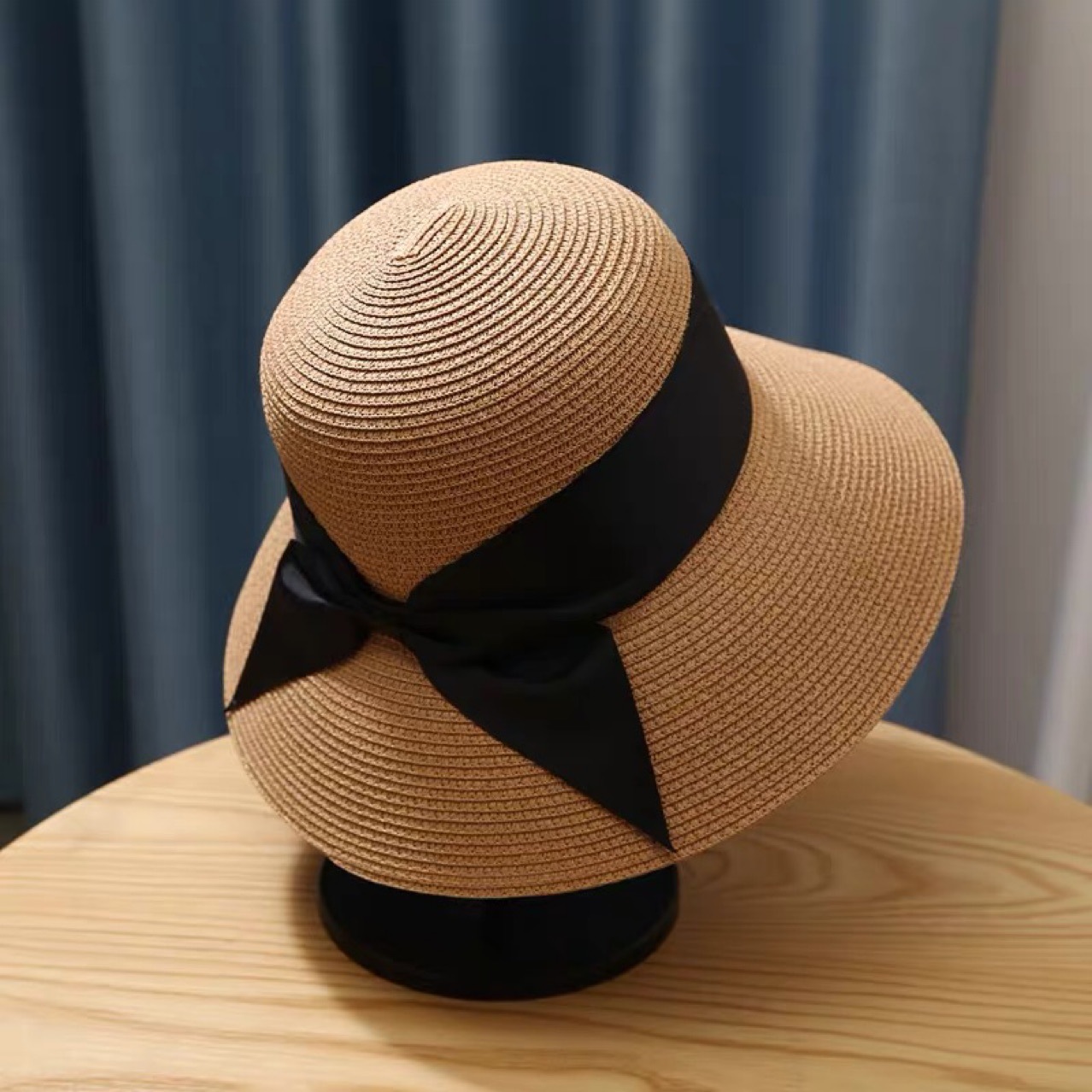 Women's Straw Hat Foldable Beach Sunshade