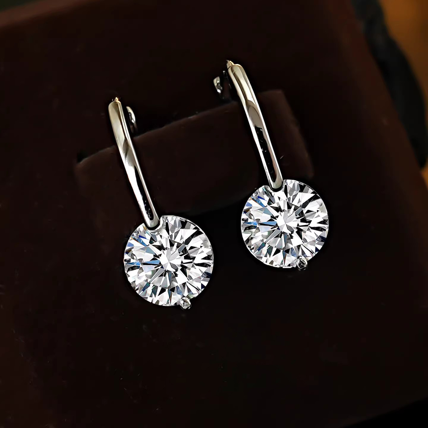 Floating Dainty Simulated Zirconia Hoop Clasp Earrings For Women, Cool Minimalist Style Sparkling 8 Hearts & 8 Arrows Cut Ear Jewelry — view 4