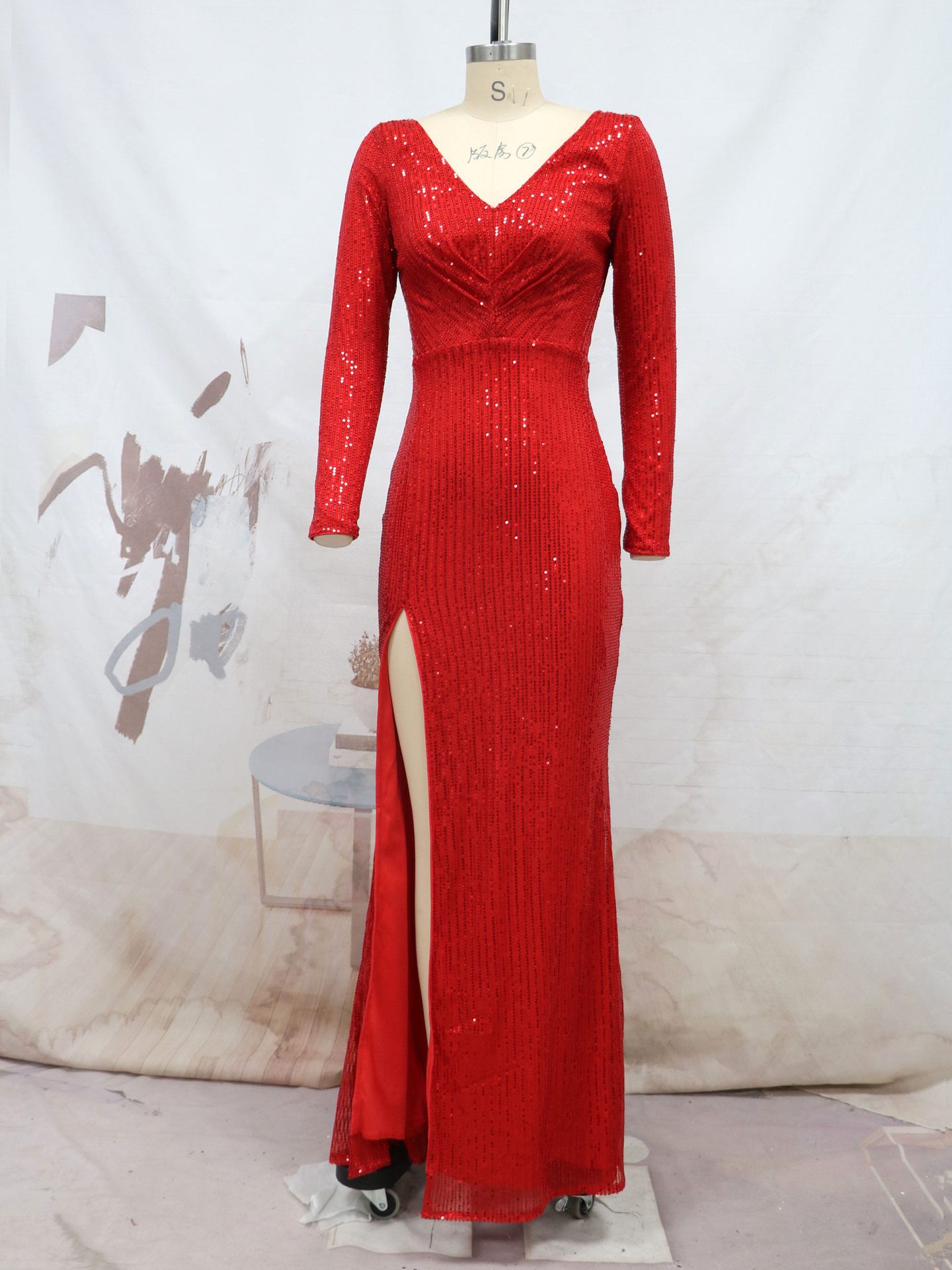 Long Sleeve V-Neck Maxi Dress