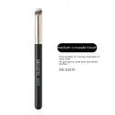 370 Small Size Concealer Brush