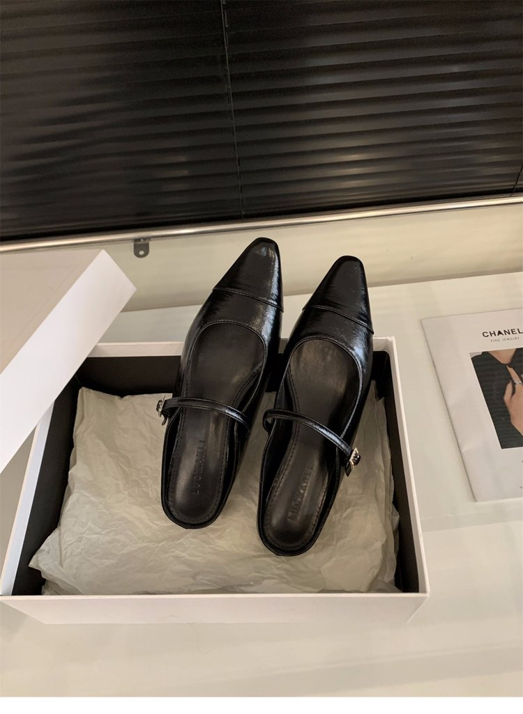 French Retro Slip-On Flats For Women 2026 Spring New Arrival, Pointed Toe Fashion Shoes, Closed Toe Backless Low Heel Sandals