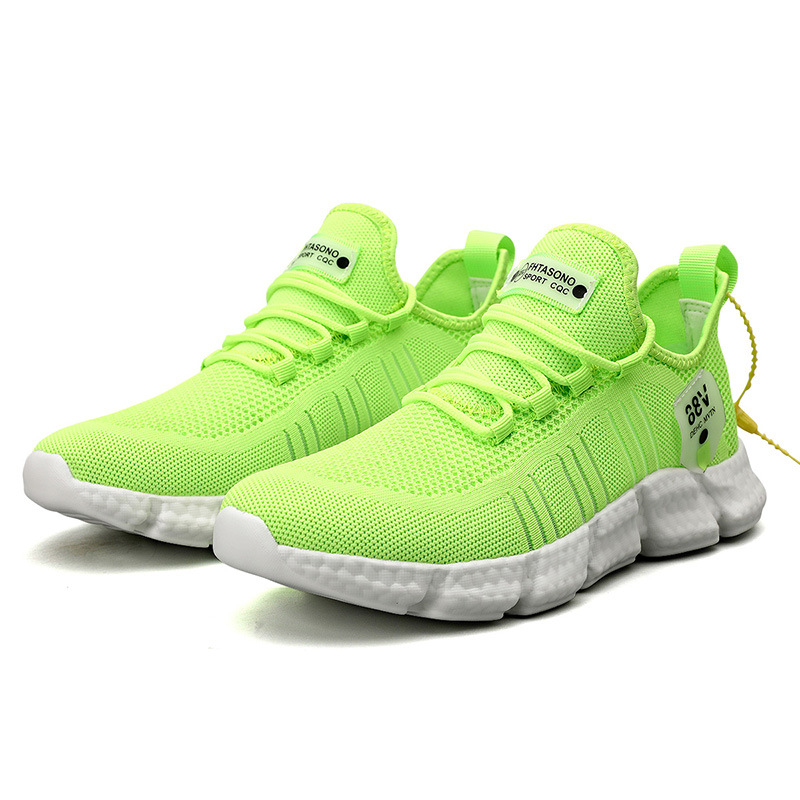 Title 2, Large Size Outdoor Non-slip Sports Running Shoes