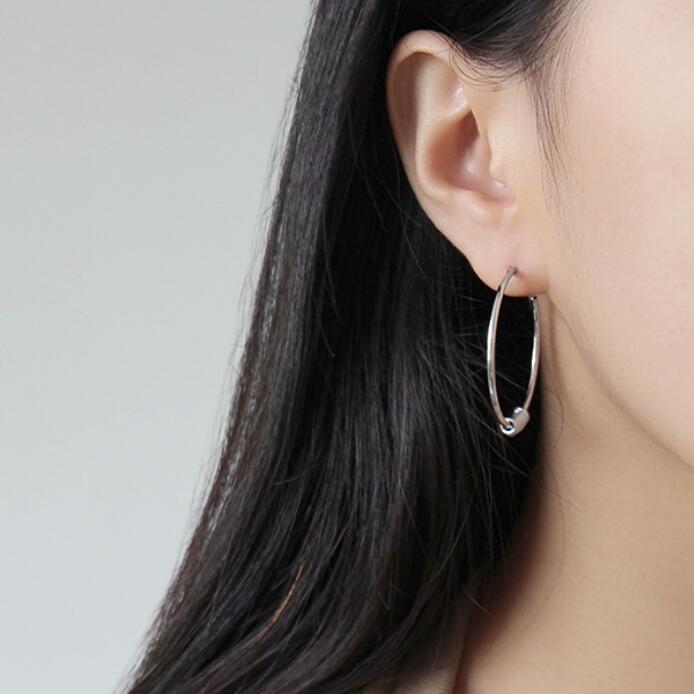 Japanese And Korean Simple Personality Small Circle Female Student Silver Earrings