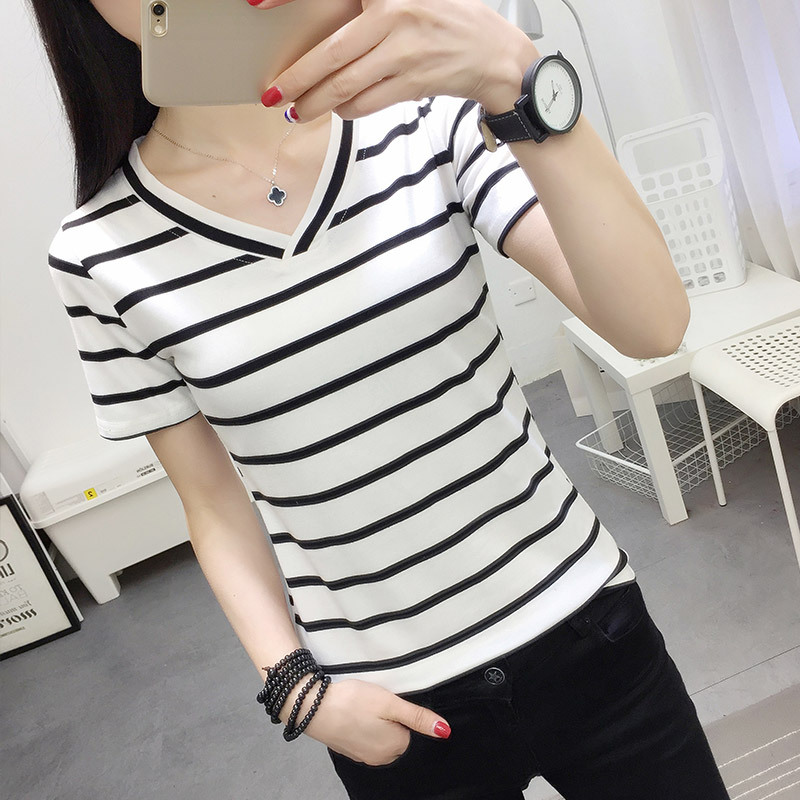 Title 5, Black And White Striped V-neck Short-sleeved Wo...