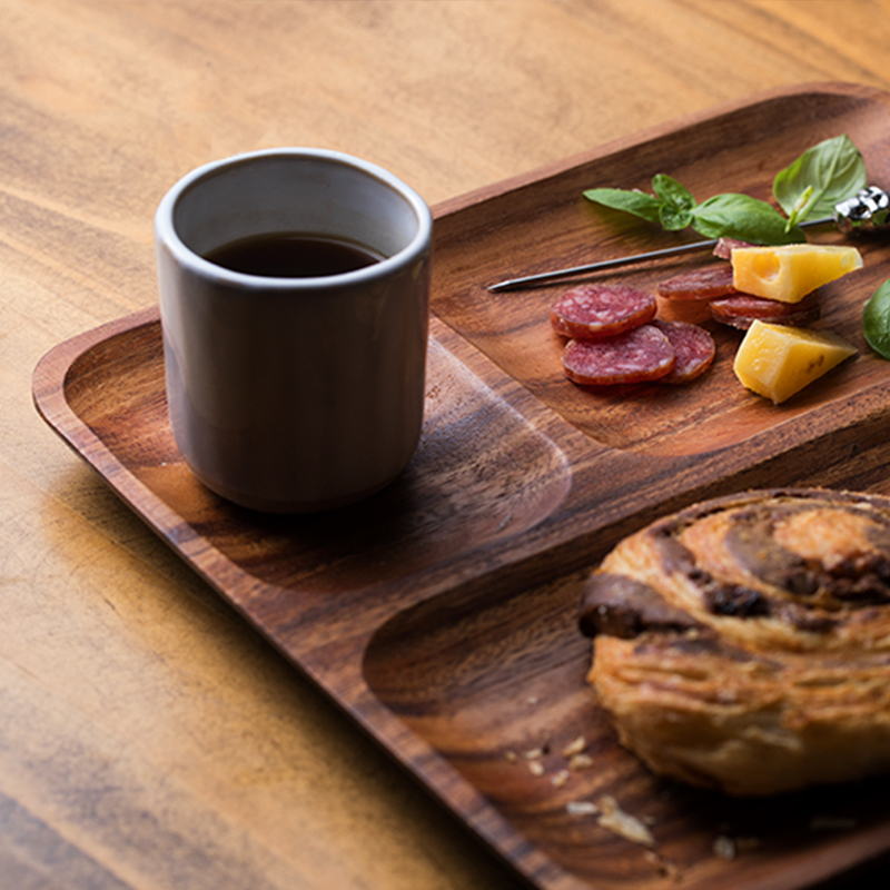 Title 5, Wood split breakfast plate