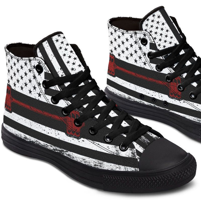 High Top Canvas Shoes For Printing Lovers